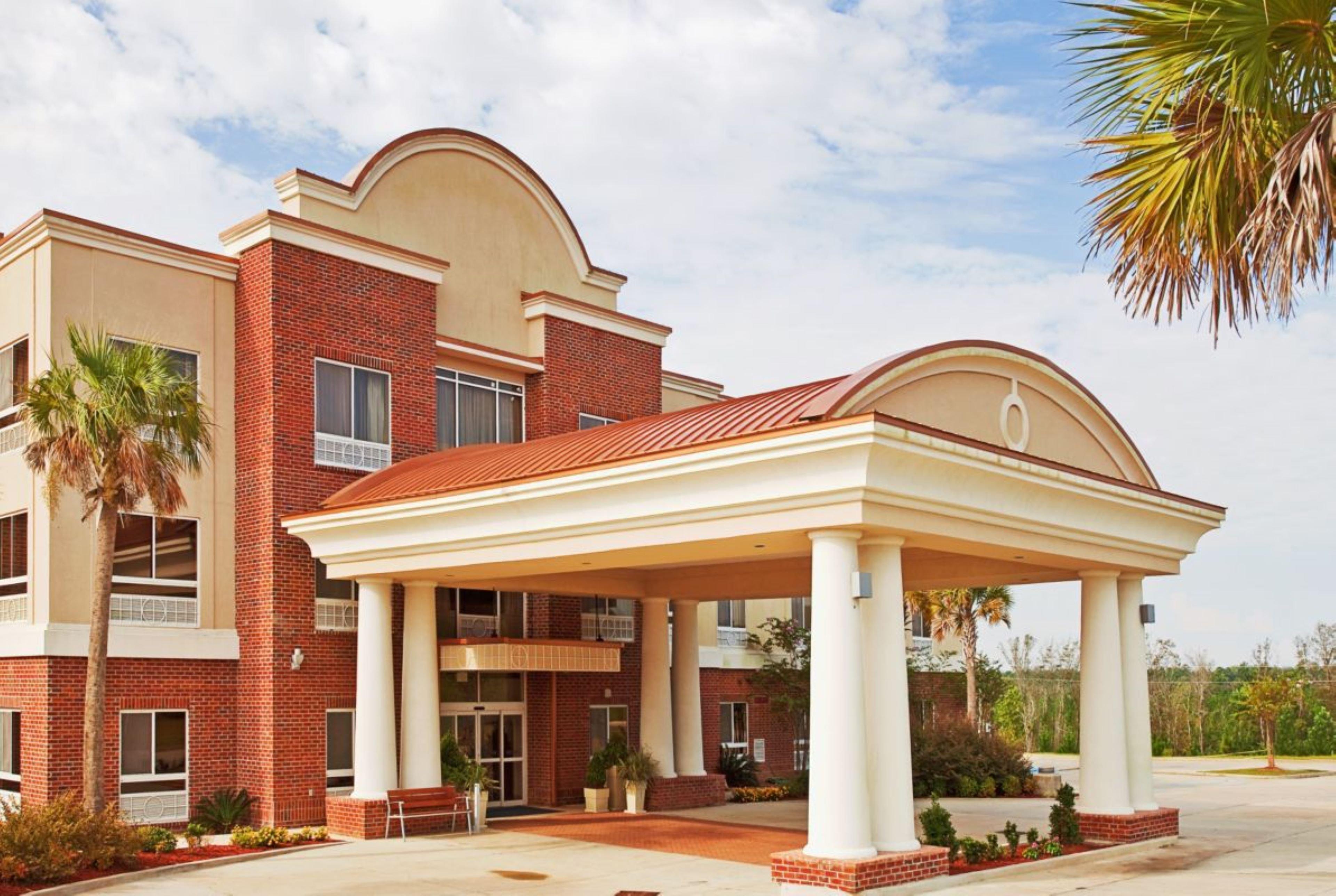 Holiday Inn Express Hotel & Suites Lucedale By Ihg Εξωτερικό φωτογραφία