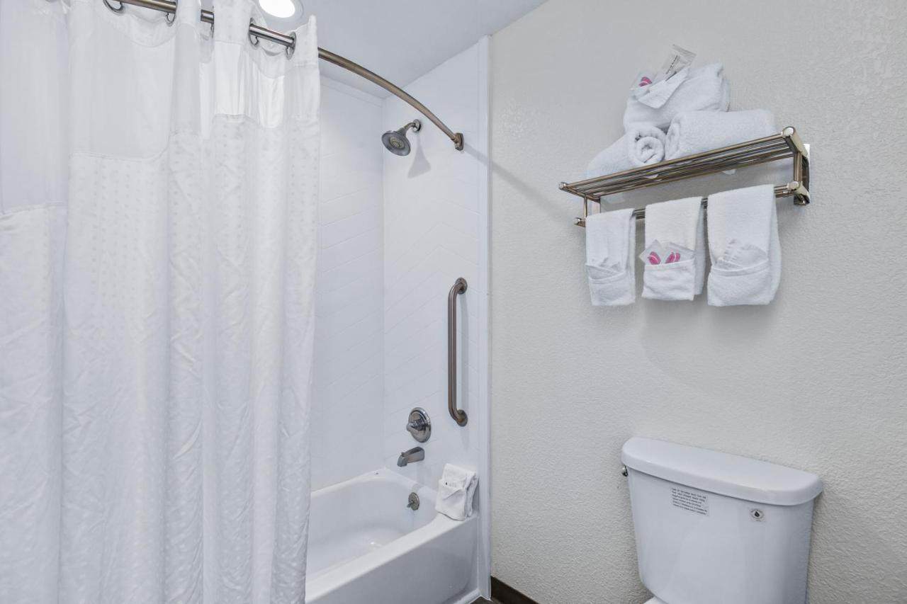 Holiday Inn Express Hotel & Suites Lucedale By Ihg Εξωτερικό φωτογραφία