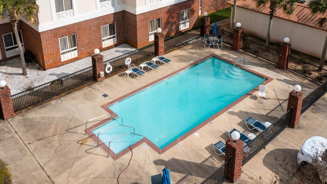 Holiday Inn Express Hotel & Suites Lucedale By Ihg Εξωτερικό φωτογραφία