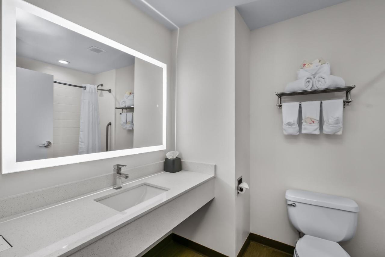 Holiday Inn Express Hotel & Suites Lucedale By Ihg Εξωτερικό φωτογραφία