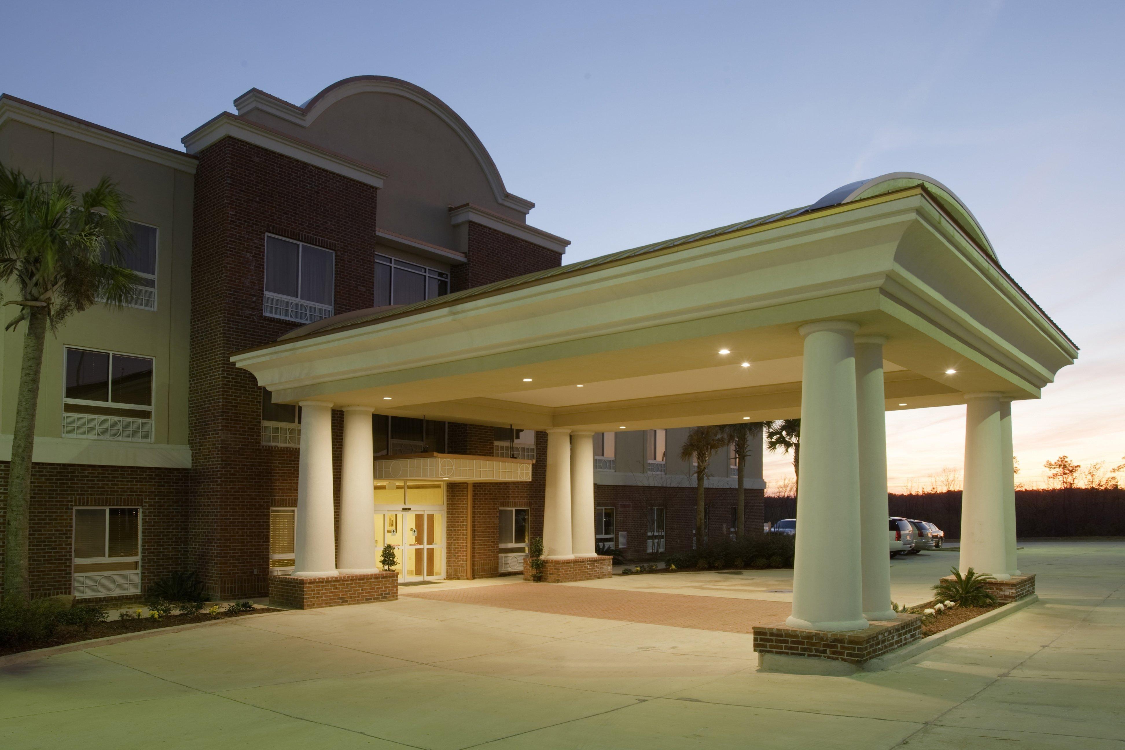 Holiday Inn Express Hotel & Suites Lucedale By Ihg Εξωτερικό φωτογραφία